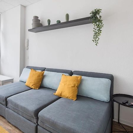 Spacious 2 Bedroom Apartment Hamborg Eksteriør billede